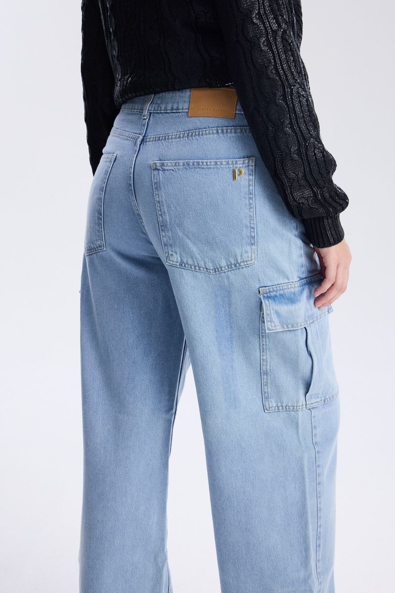 JEAN ESCENCIA CARGO