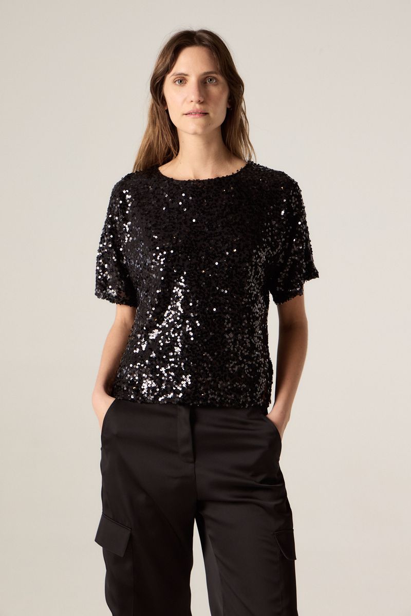 REMERA LENTEJUELAS