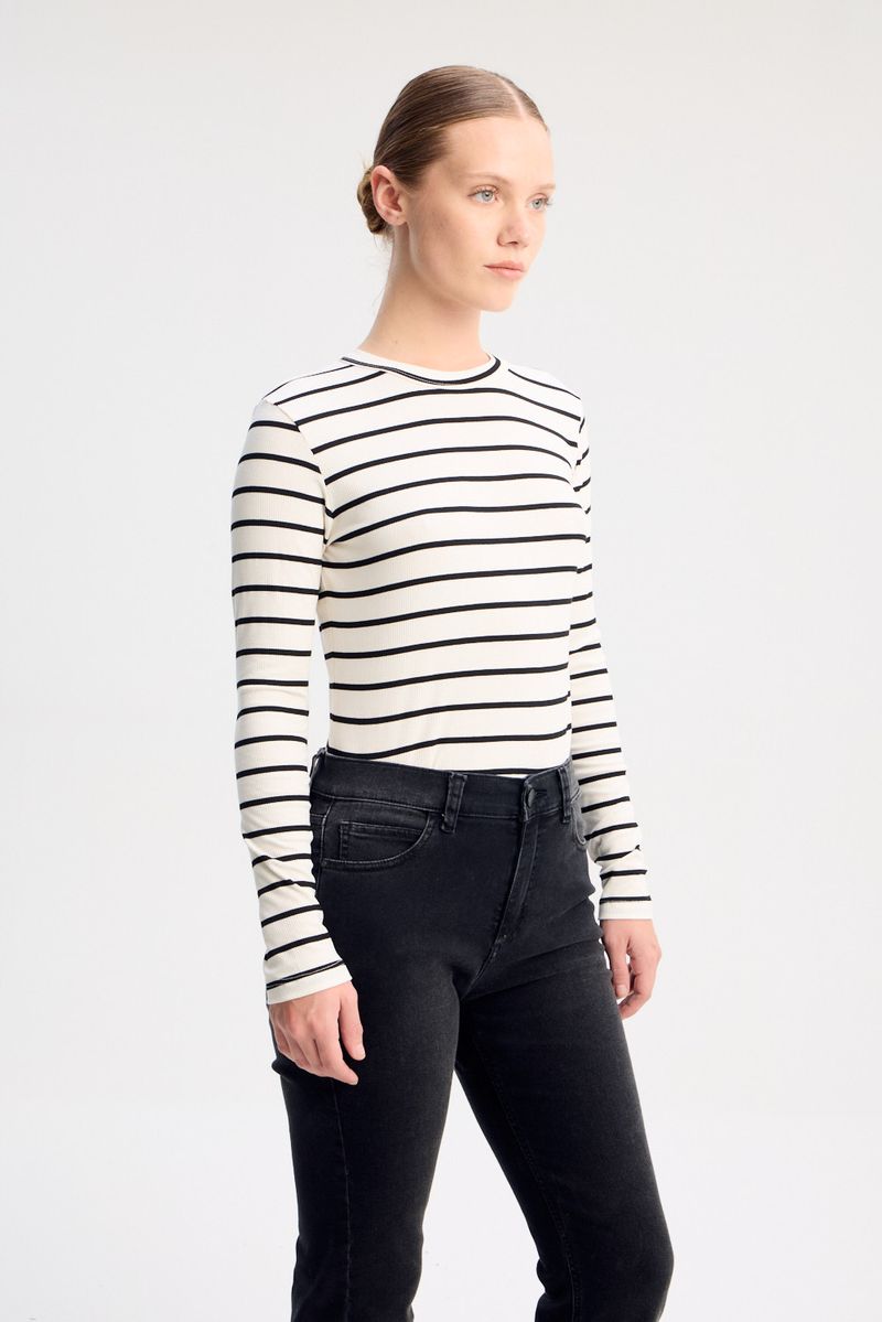 REMERA SAILOR