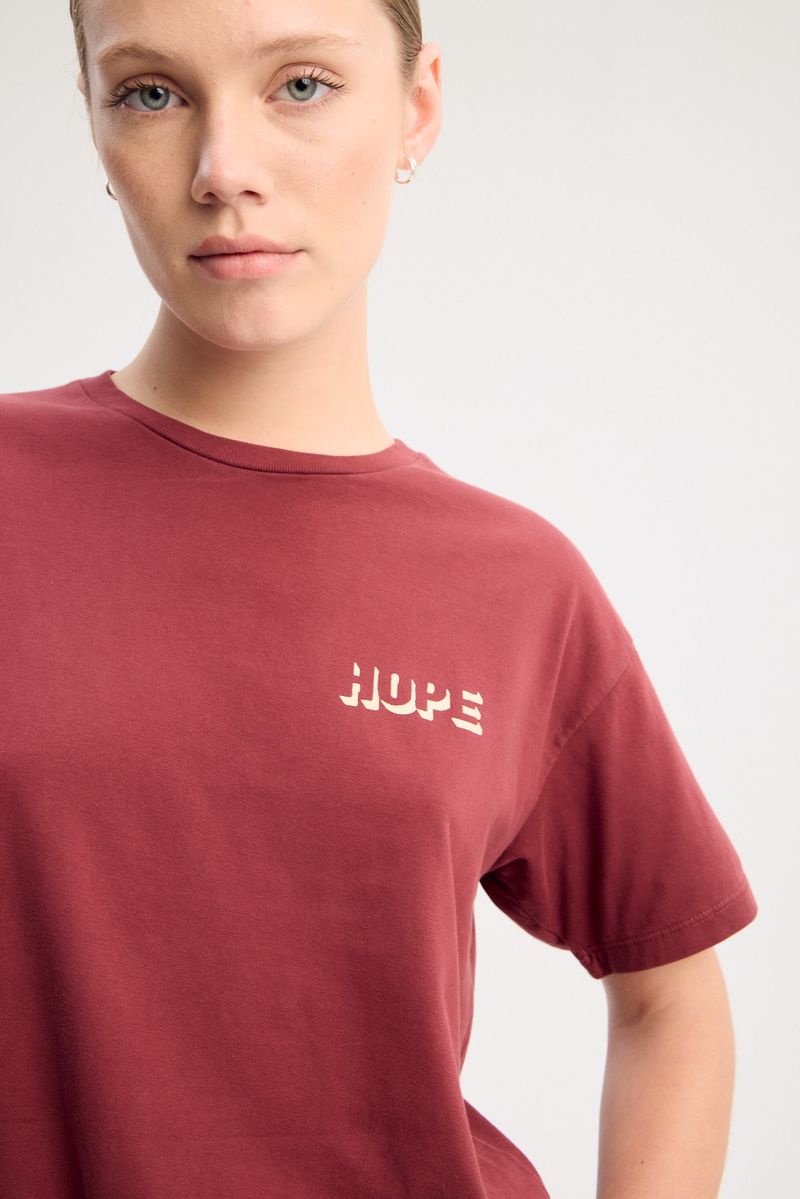 REMERA FADE STENCIL