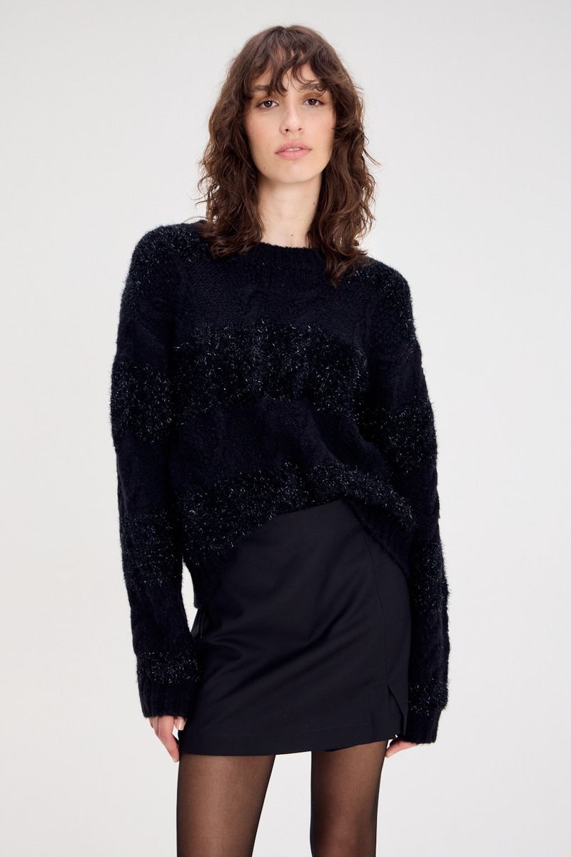 SWEATER GLOW