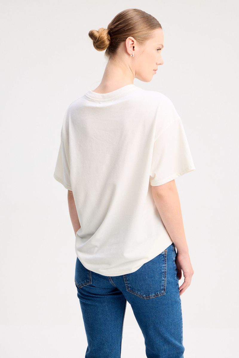 REMERA GAMUZADA UNIVERSE
