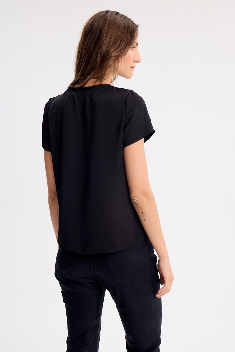 REMERA BRUNI