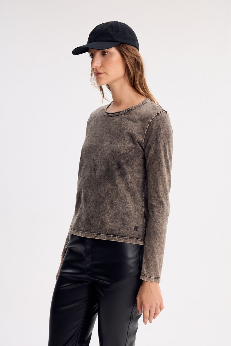 REMERA LAVADA SOHO