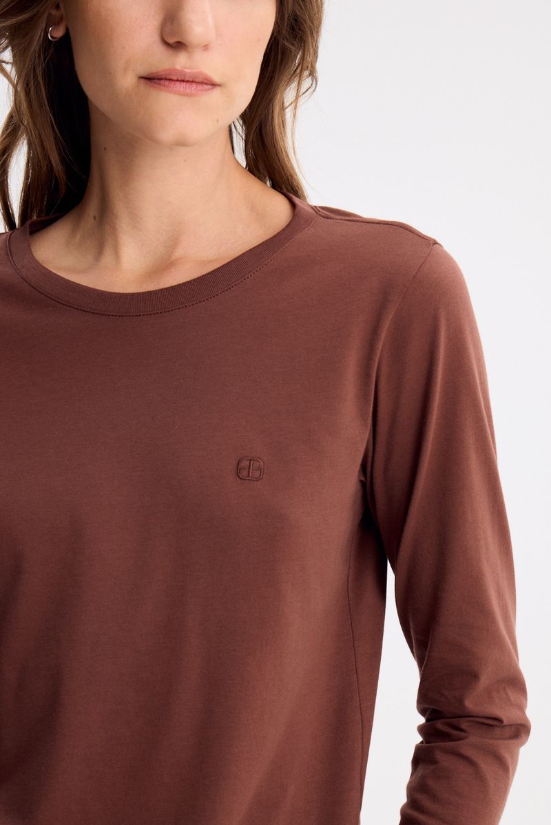 REMERA EMILIA