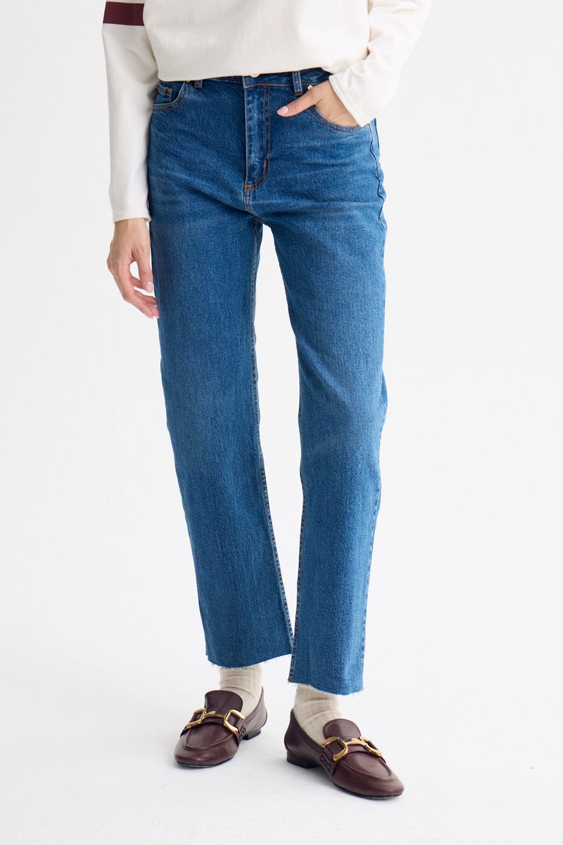 JEAN STRAIGHT DOM