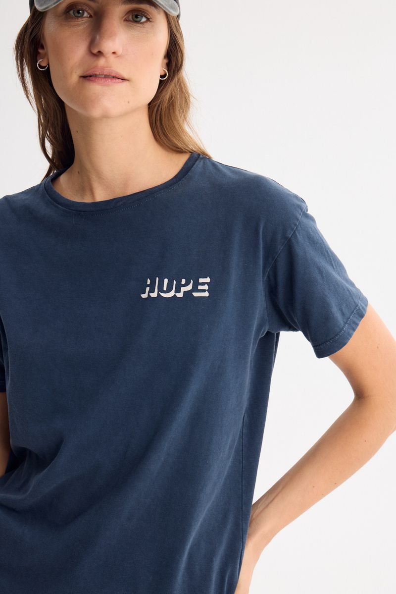 REMERA FADE STENCIL