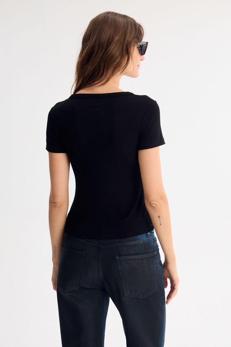 REMERA CONSCIENTE