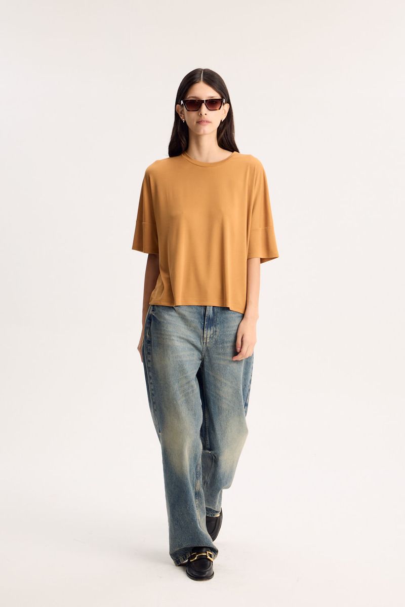 REMERA RIB MANILA
