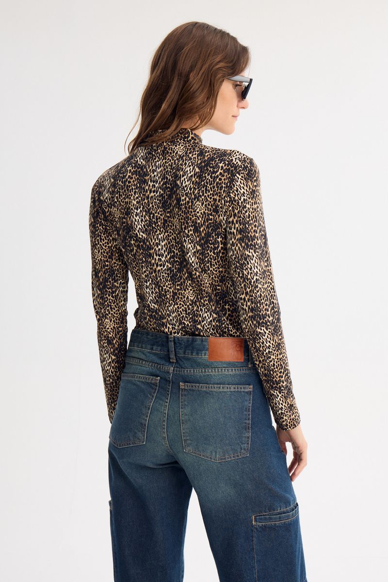 POLERA ANIMAL PRINT