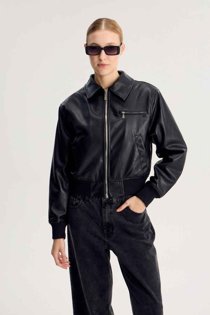 BOMBER MAMBO