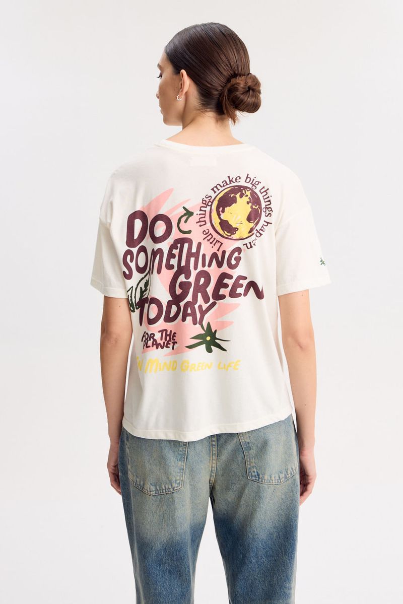 REMERA MALBEC