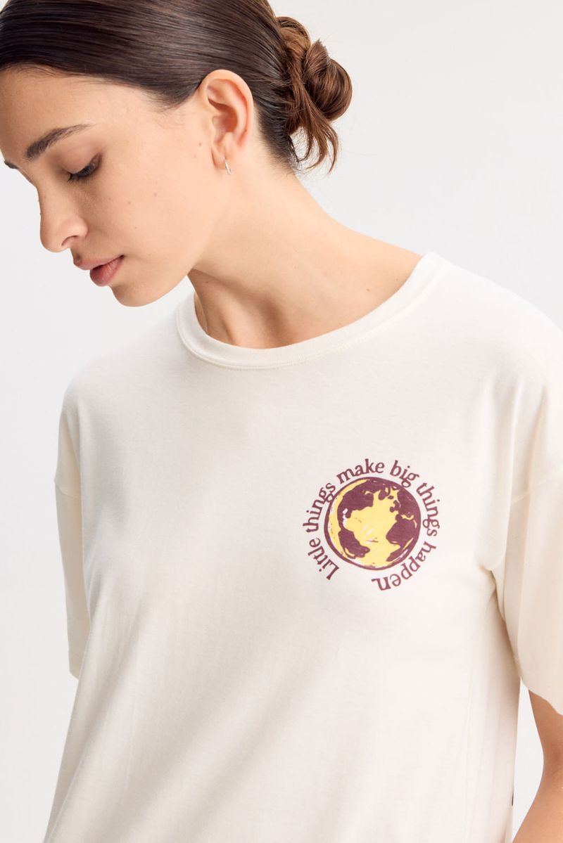 REMERA MALBEC