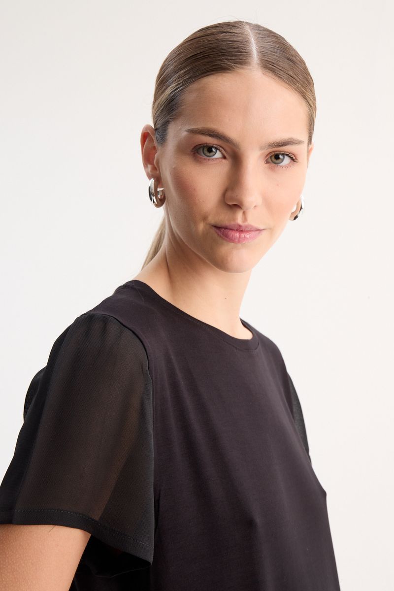 REMERA PUNTO PLANO SARAH
