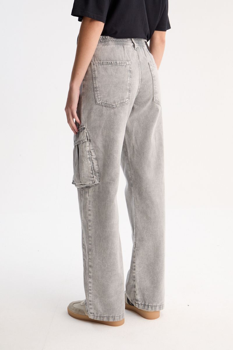JEAN STRAIGHT CARGO WILL