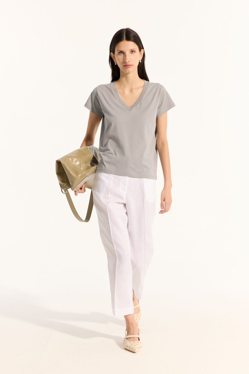 REMERA BASIC ESCOTE V