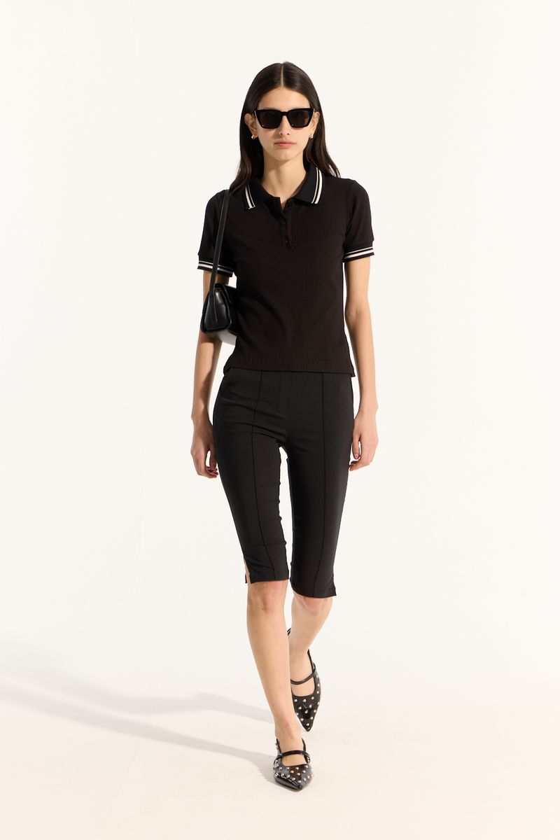 REMERA POLITO CUELLO Y PUÑOS