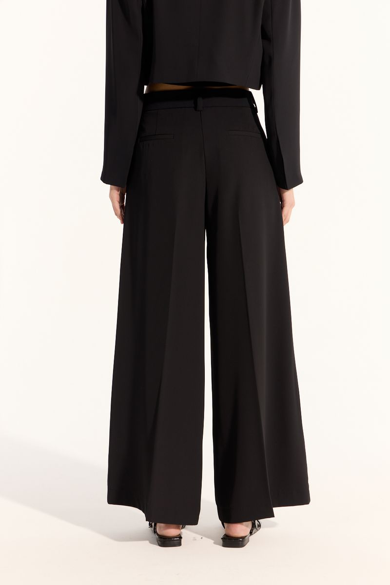 PANTALÓN ANCHO HIGH TWIST