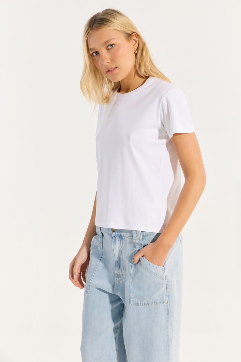 REMERA BASIC ESCOTE REDONDO