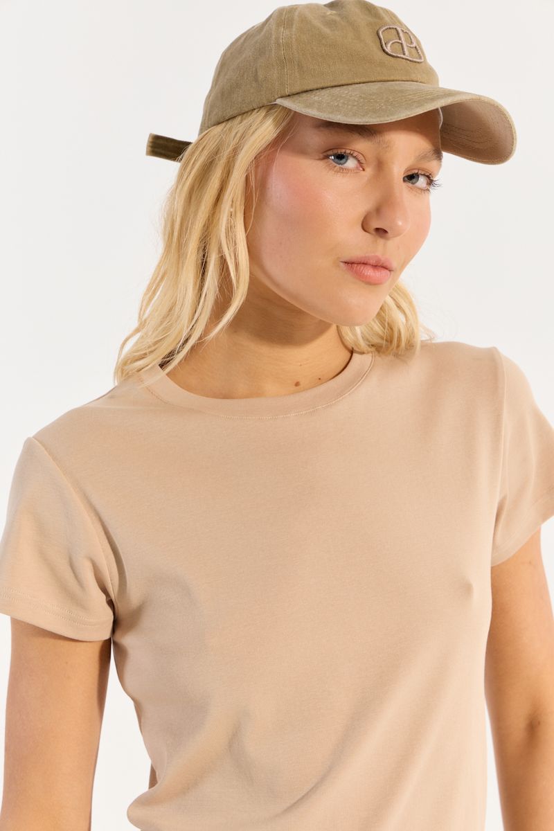 REMERA MINI ESCOTE REDONDO