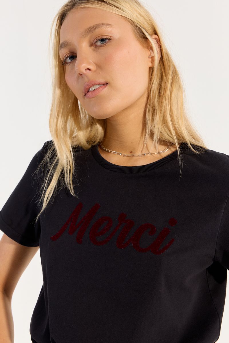 REMERA MERCI