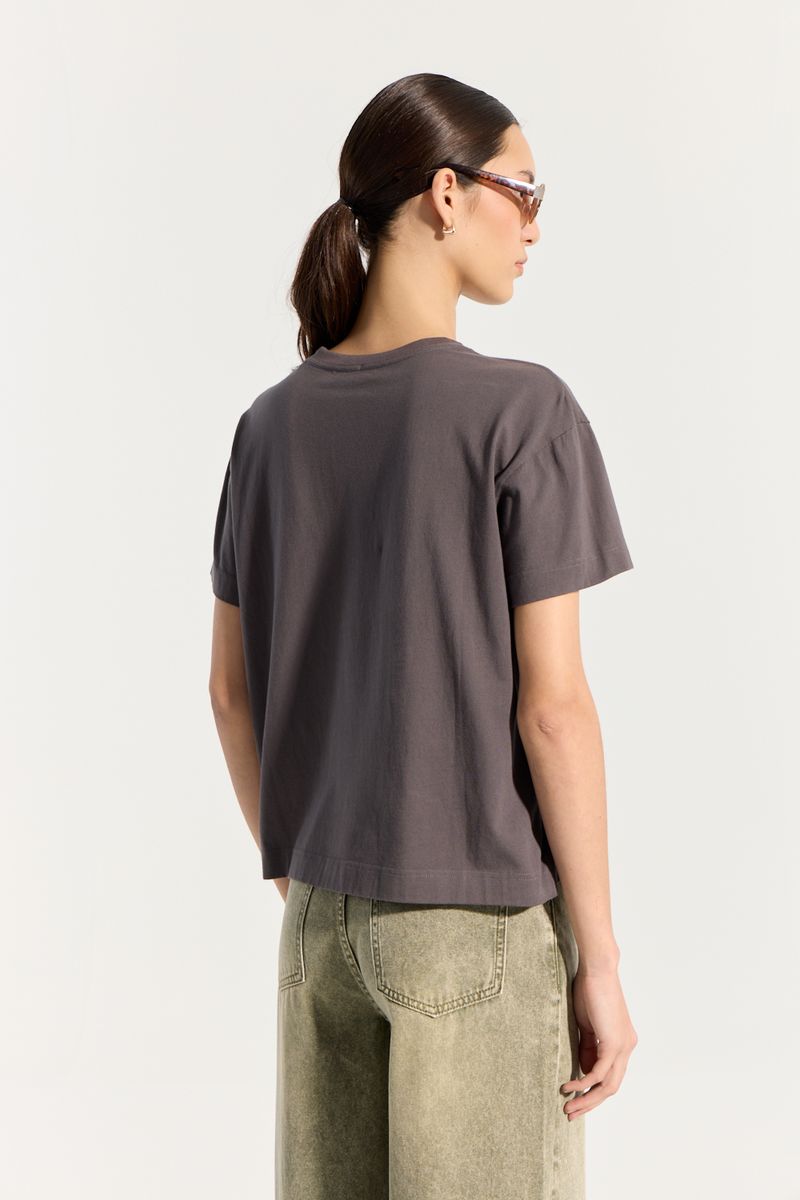 REMERA BÁSICA WASH