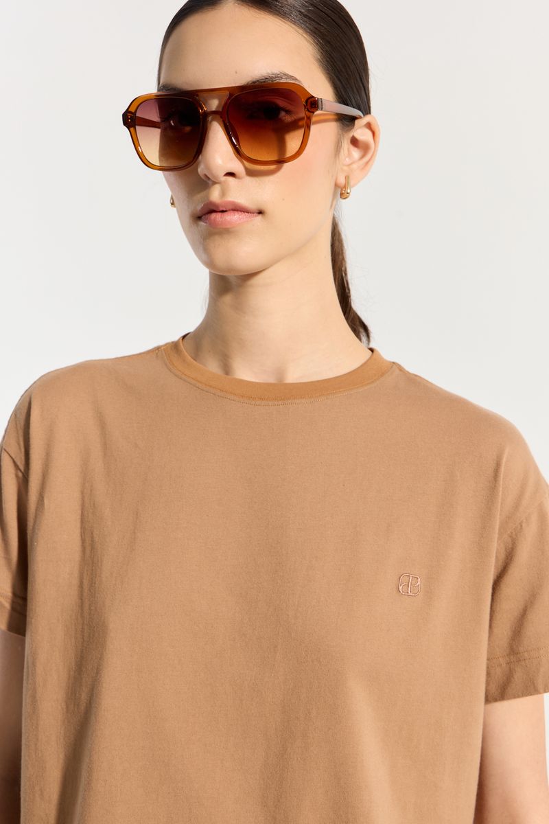 REMERA BÁSICA WASH