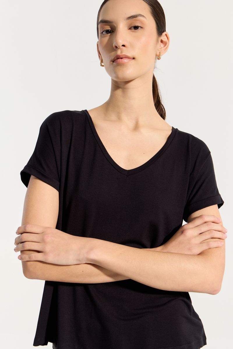 REMERA AMPLIA PARIS
