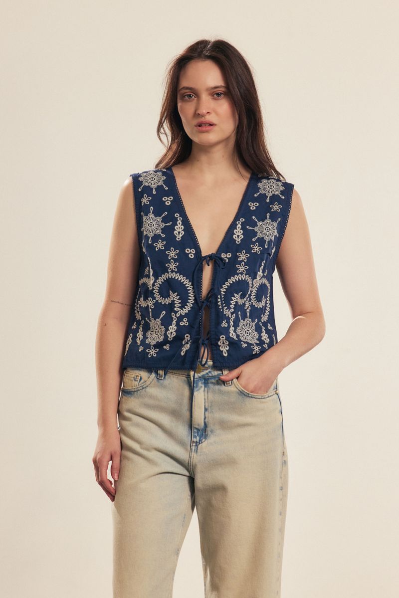 CHALECO BORDADO BOHO