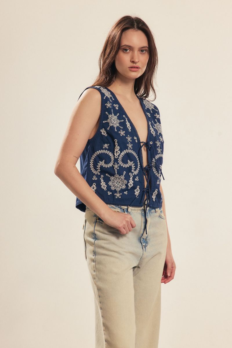 CHALECO BORDADO BOHO
