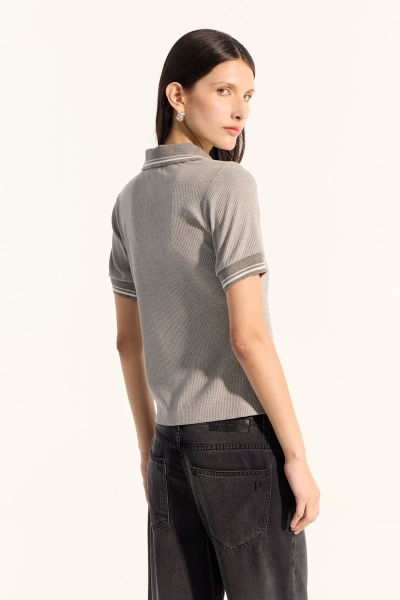 REMERA POLITO CUELLO Y PUÑOS