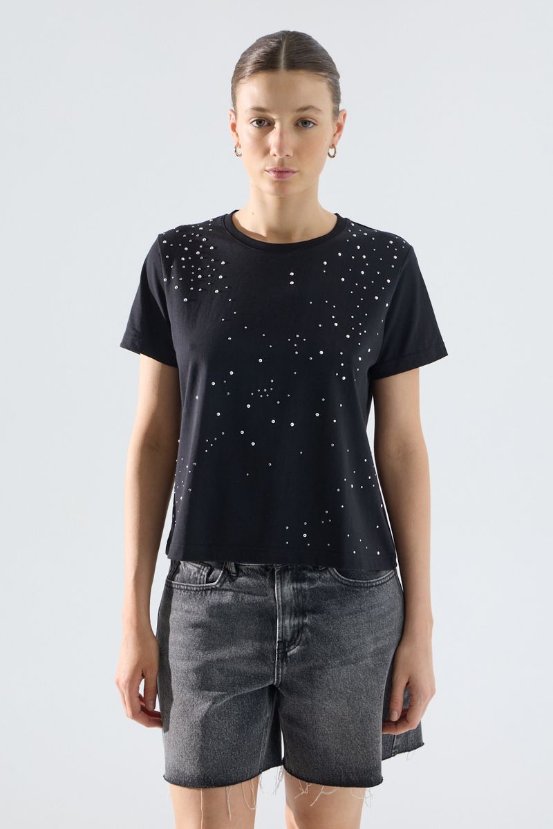 REMERA TACHAS NEW MADRID